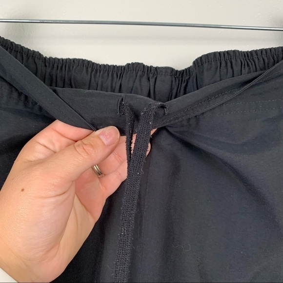 NIKE Womens Polyester Track Pants Drawstring Black - Picture 4 of 9